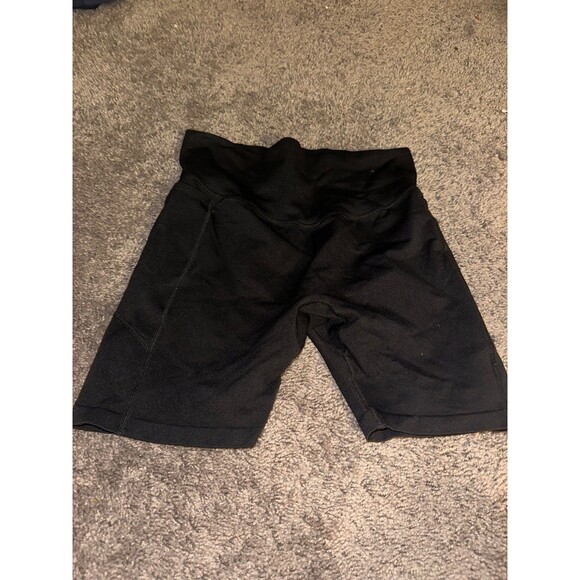 Vs pink active shorts - Picture 1 of 5